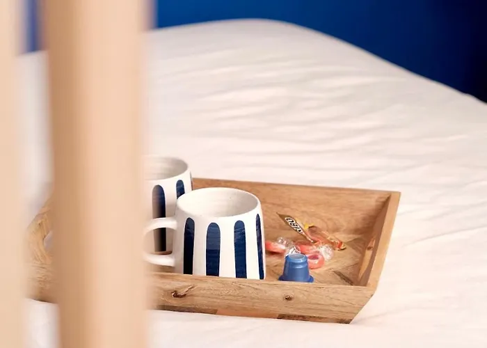 Апартаменти Hyper-centre - 2 Personnes Avec Cours Privee *